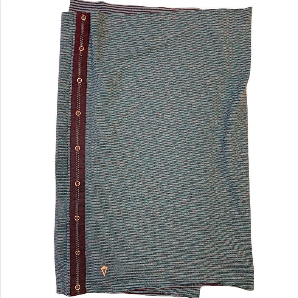 Ivivva Lululemon Village Chill Vinyasa scarf